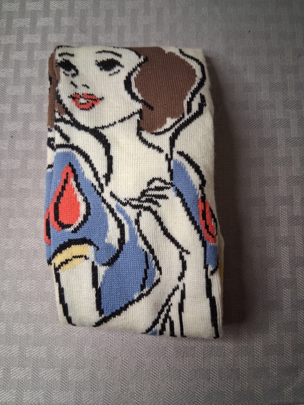 Snow White Disney Women’s Crew Socks - White with Blue & Brown Accents